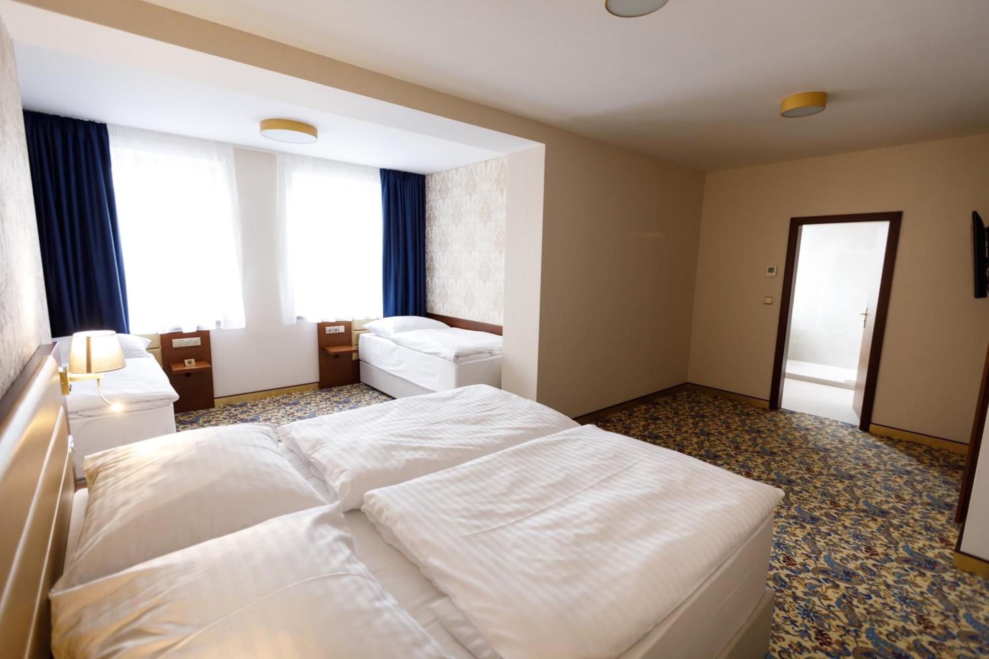 King'S Resort - Casino And Hotels Rozvadov Esterno foto