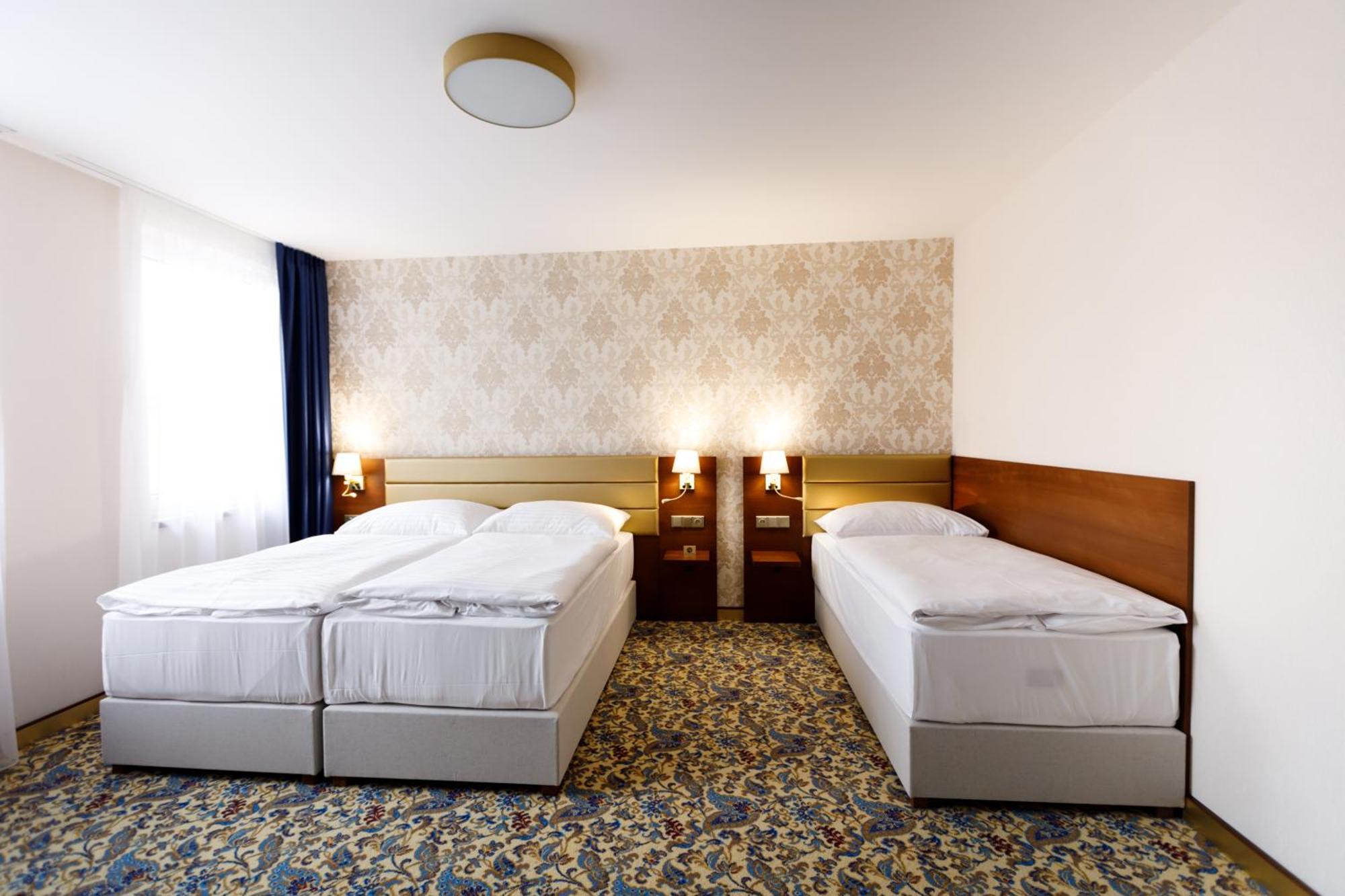 King'S Resort - Casino And Hotels Rozvadov Esterno foto