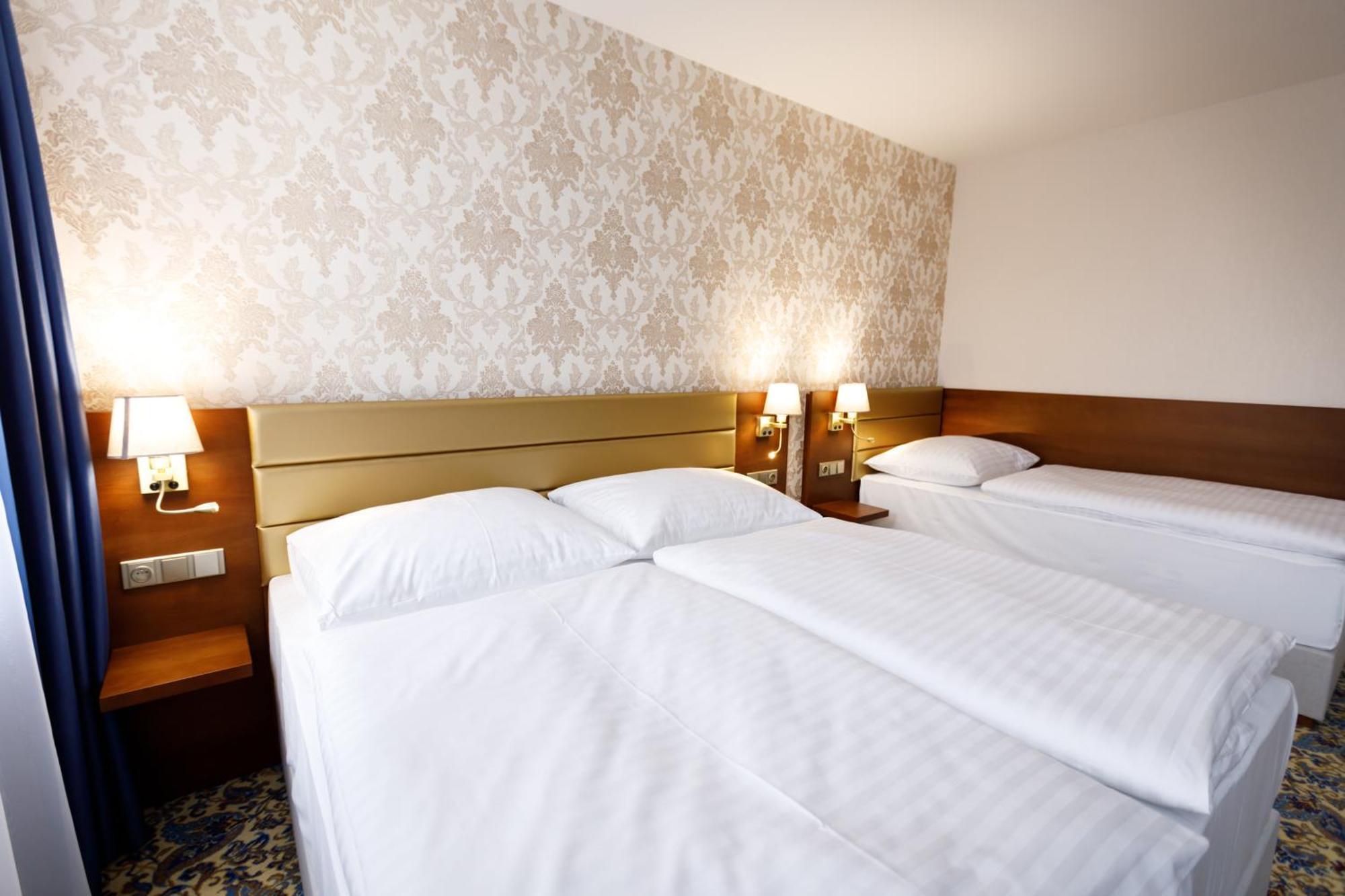 King'S Resort - Casino And Hotels Rozvadov Esterno foto