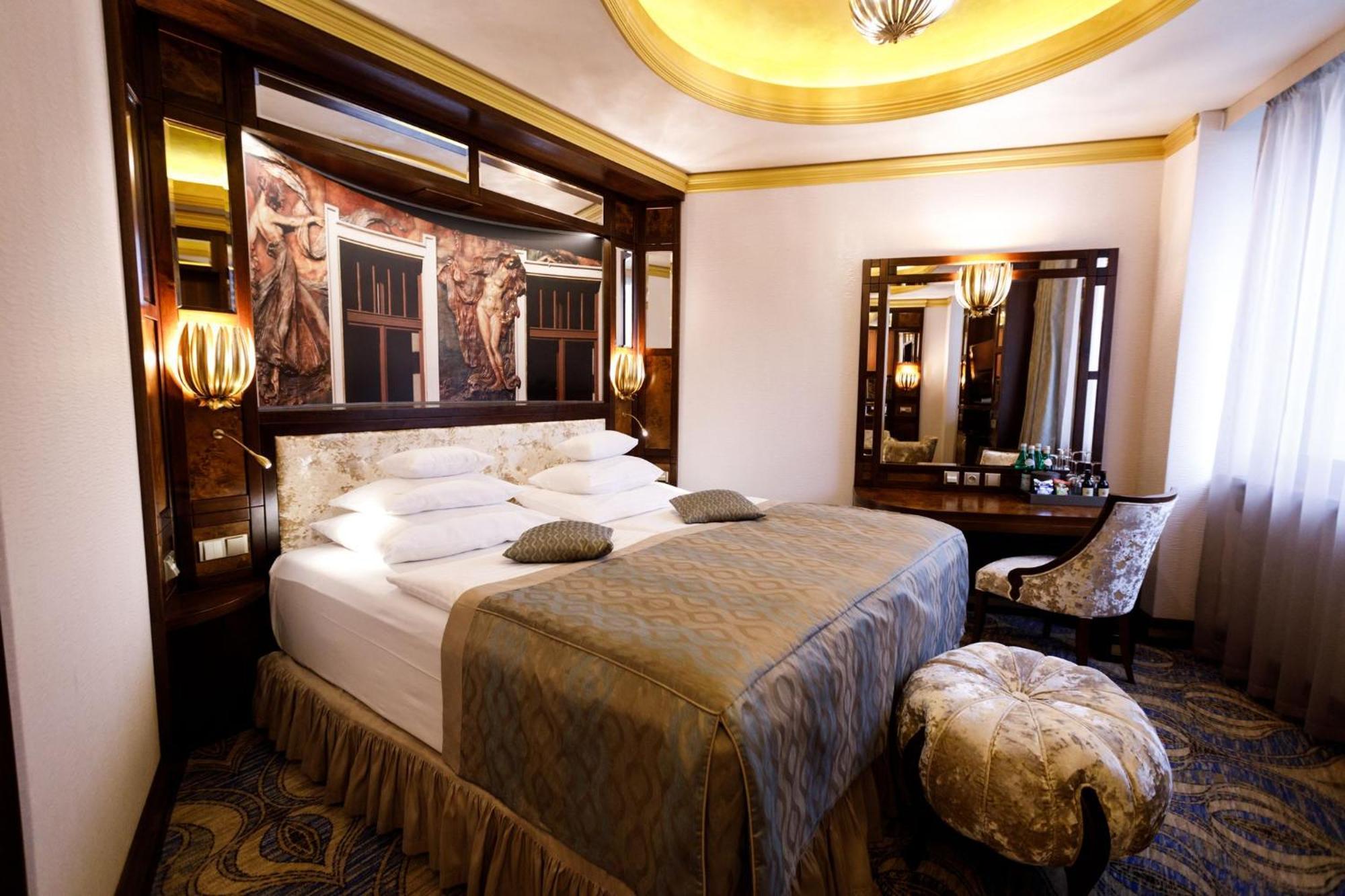 King'S Resort - Casino And Hotels Rozvadov Esterno foto